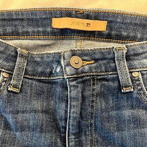 Joe’s Jeans Women’s Slim Fit Distressed. Size 30.